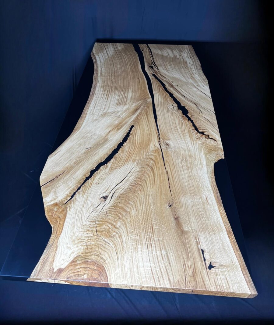 Hrastova Večnost – Sto od Talpe Hrasta i Mat Crne Epoxy Smole - Image 5