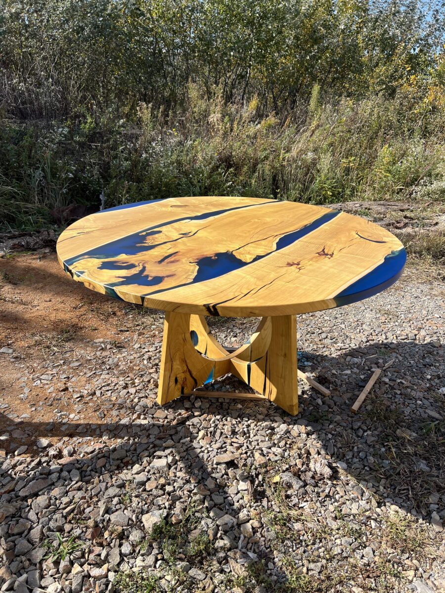 Plavi Vortex – Sto od Talpe Duda i Plave Epoxy Smole - Image 2